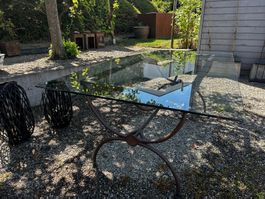 Provence Glastisch mit massivem Metallgestell – Unikat mit P