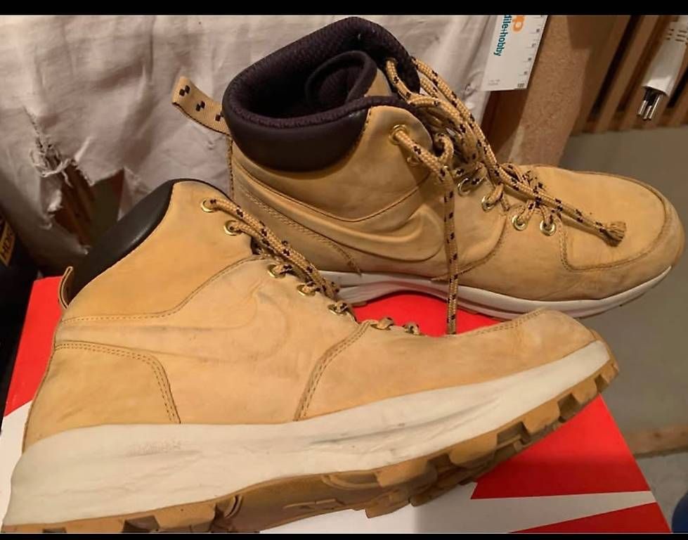 Scarpe da uomo: Nike Winterschuhe Gr.42,5 – Usato da Obernau venduto da Antarctica4 1