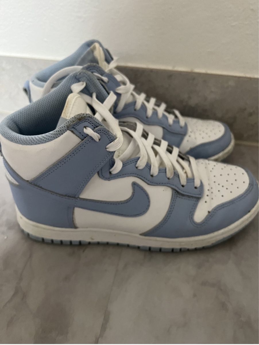 Nike Scarpe da donna: Nike Dunk High Gr. 38.5 – Usato da Kirchberg BE venduto da lea_kb6y 1