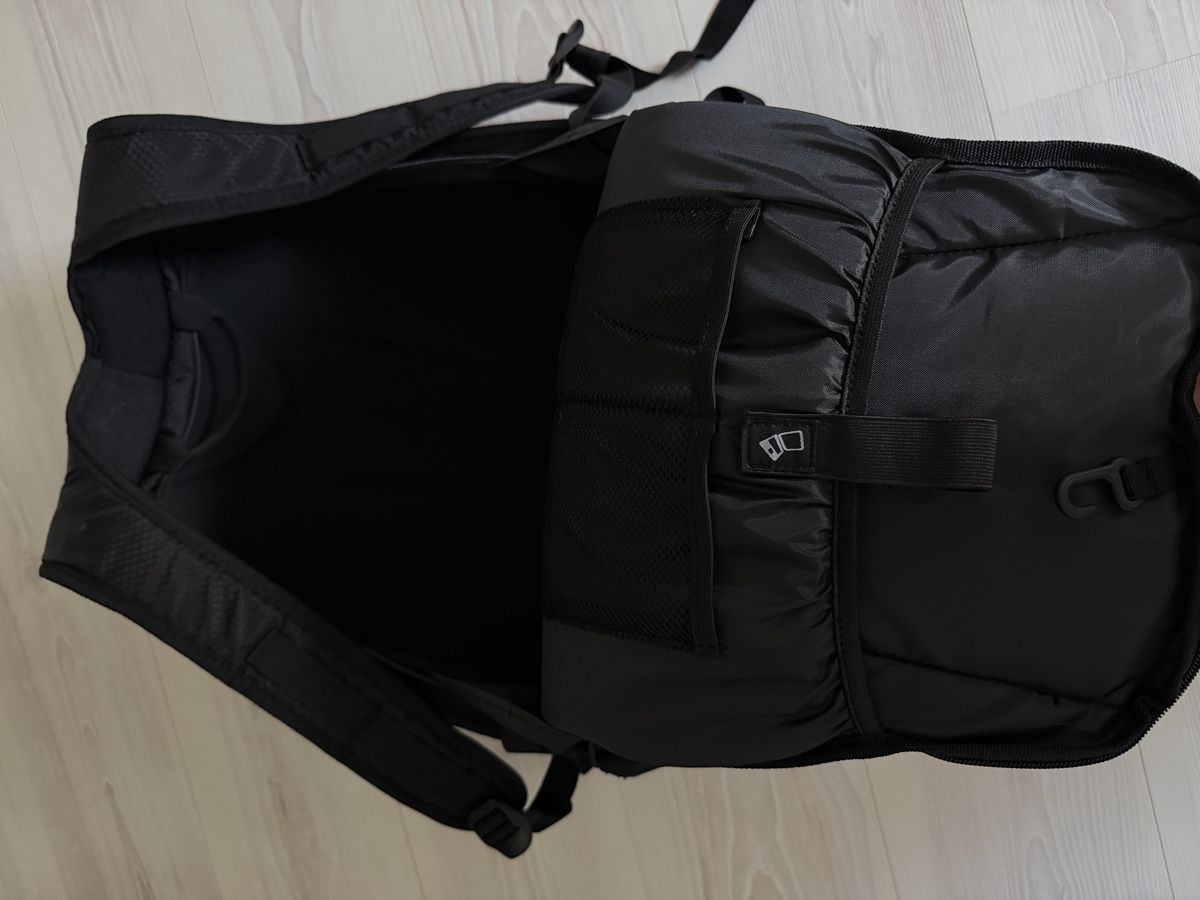 Zaini: Rucksack BOGOTTO Carbon Optik Motorrad – Usato da Altenrhein venduto da Riccidp 2