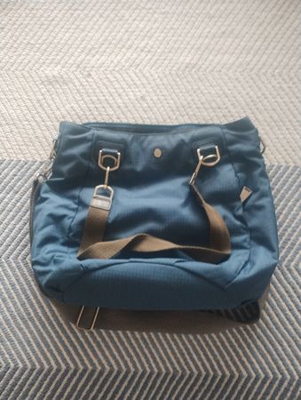Lässig Wickeltasche, Top Zustand, viel Stauraum, Blau