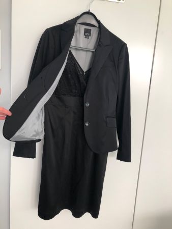 Deux Pieces Elegantes kleines Schwarzes mit Jäckchen, Gr. 42