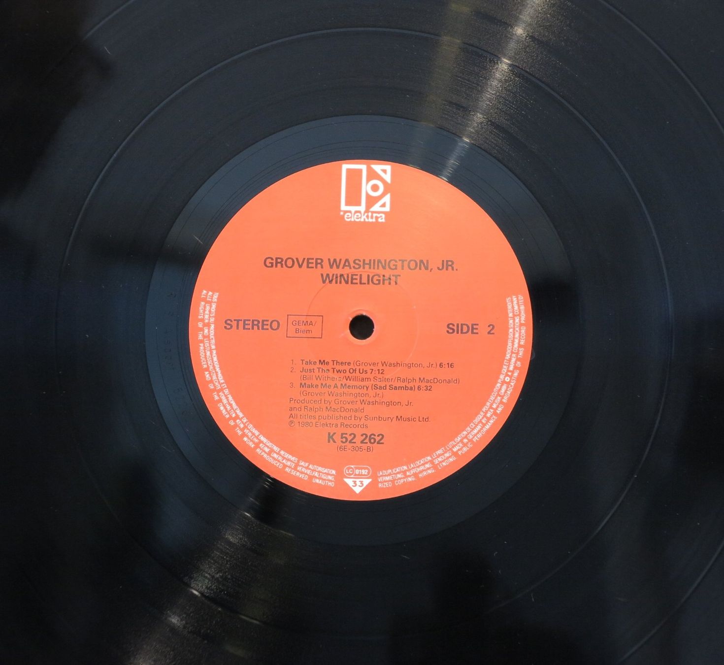 Dischi in vinile: Grover Washington, JR - Winelight / LP – Usato da Zürich venduto da Naim60 3
