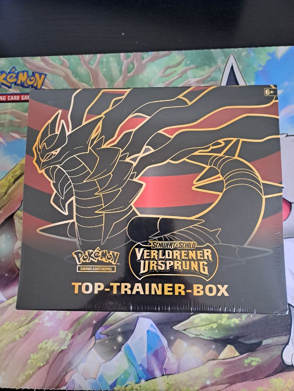 Pokémon Carte collezionabili:  Verlorener Ursprung Top Trainer Box – Nuovo (secondo la descrizione) da Basel venduto da mfe_86h9