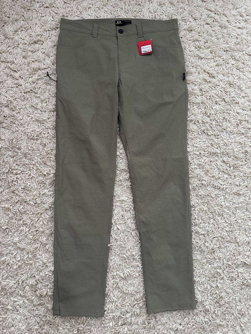 Oakley Pantalons: Neue Oakley Wanderhose Gr.32 – Neuf avec emballage d'origine à Bern par BrandVilla