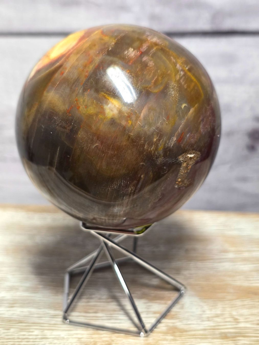 Articoli in legno: Versteinerte Holzkugel B 620g – Nuovo e nell'imballaggio originale da Matzingen venduto da Shay_Crystalz 2