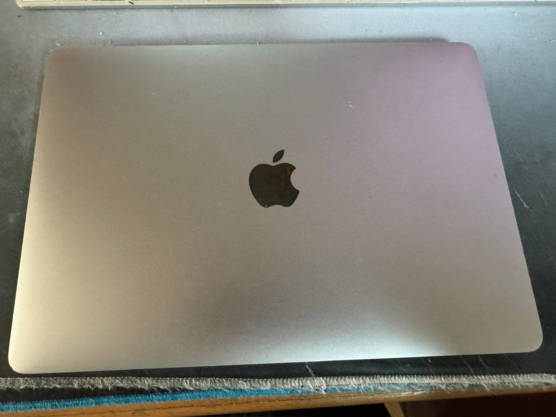 Apple Notebook: MacBook Pro M1 13 zoll 2020 – Difettoso da Au SG venduto da bah_6f5w
