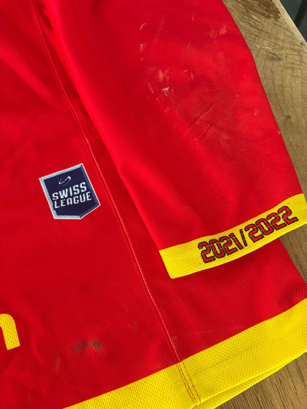 Gameworn Leibchen & Hosen: Trikot Game-Worn HC Sierre / Home / 21/22 – Gebraucht aus Halten von fitzgerald1982 4