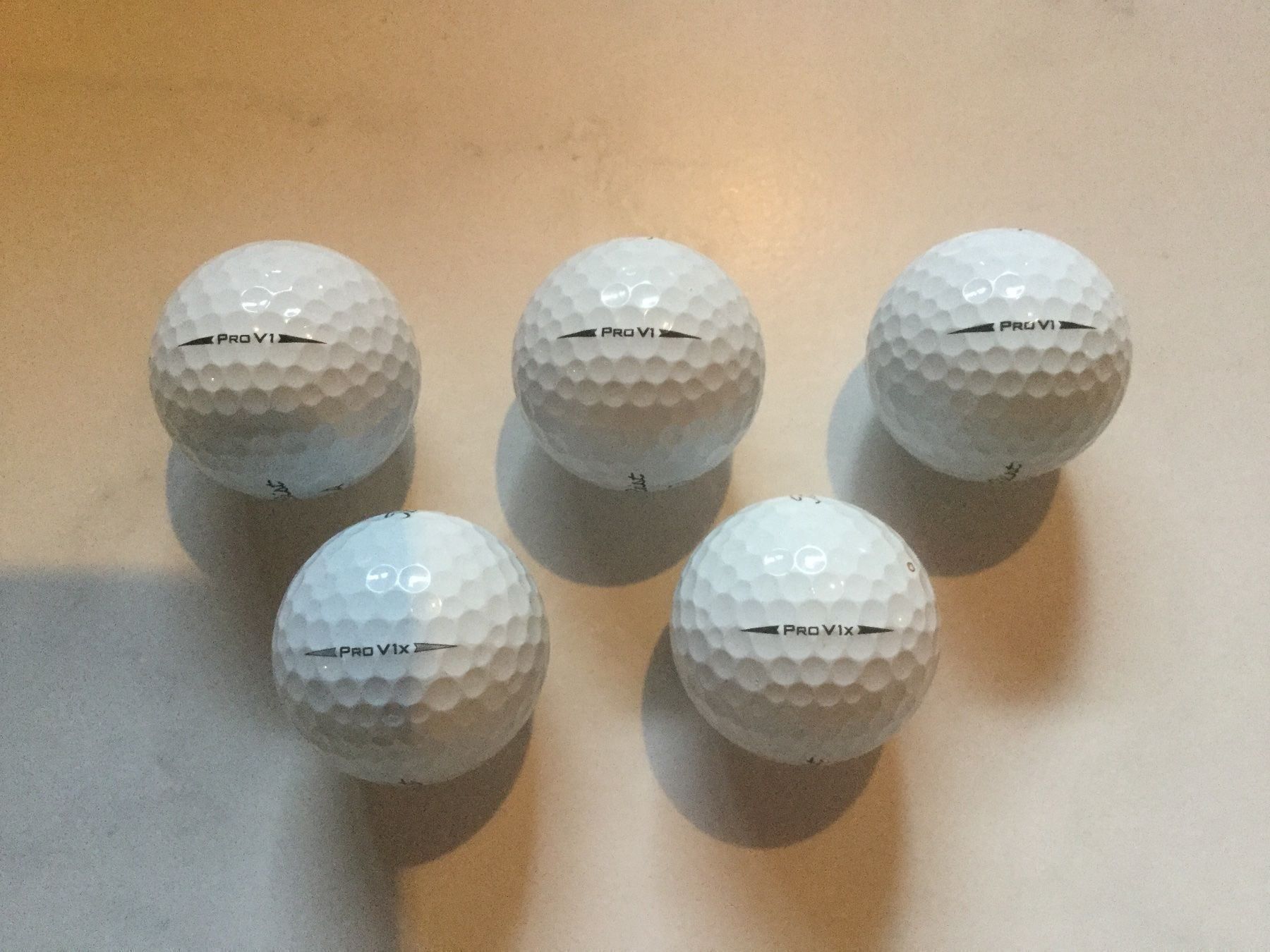Titleist Palloni: 50 Golfbälle Titleist Pro V1 – Usato da Niederlenz venduto da wile01 2