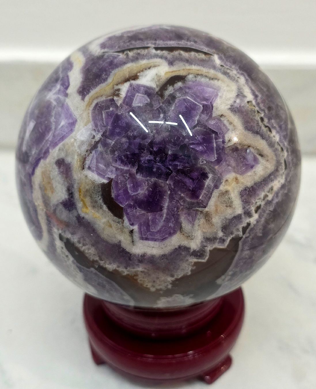 Minerali & Pietre curative: Chevron Amethyst Kugel E 100mm 1.4kg – Nuovo e nell'imballaggio originale da Matzingen venduto da Shay_Crystalz