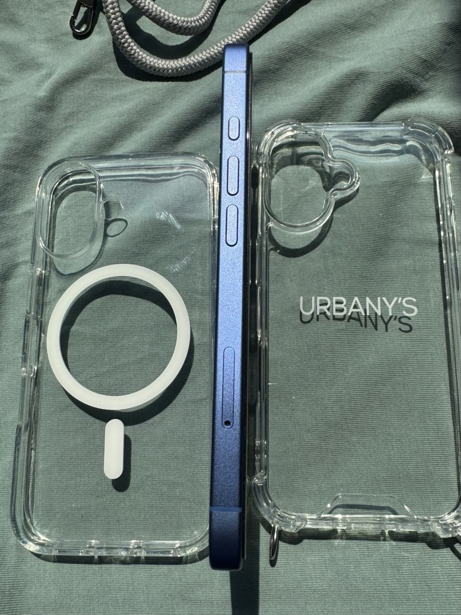 Apple Handys / Smartphones: iPhone 16 128GB Blau + Zubehör – Gebraucht aus Embrach von boodokhan 3
