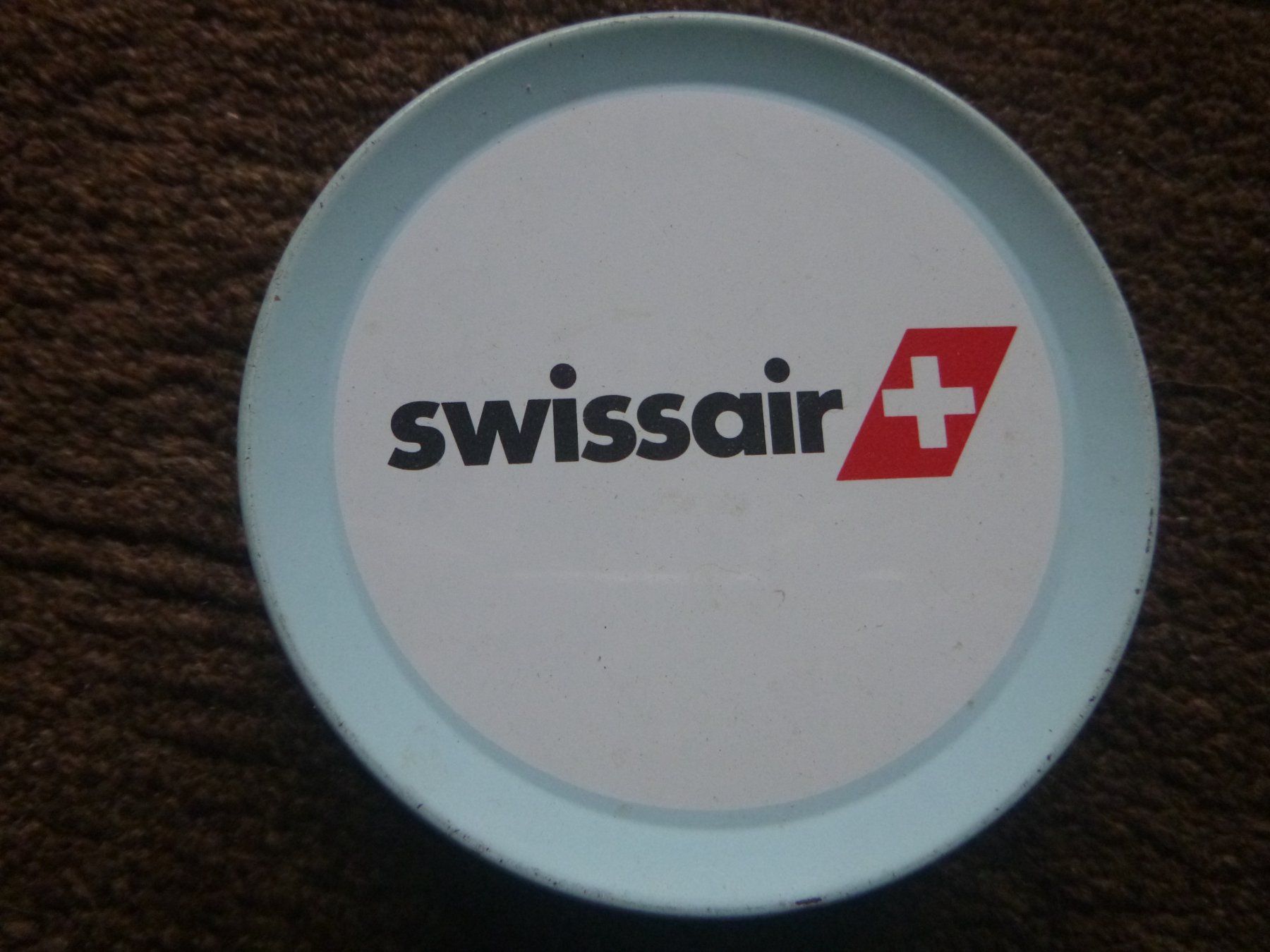 Toutes les décorations: Schöne Swissair Blechdose – D'occasion à Diessenhofen par farbschatten 1