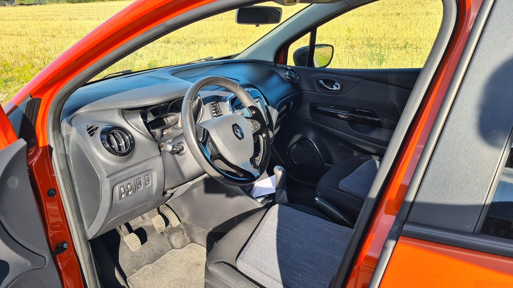 Renault Autos: Renault Captur 90 – Gebraucht aus Neuchâtel von ArmandoW 5