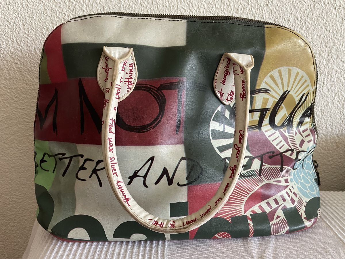 Taschen für Damen: Desigual Tasche – Gebraucht aus Münchenbuchsee von hamama18 1