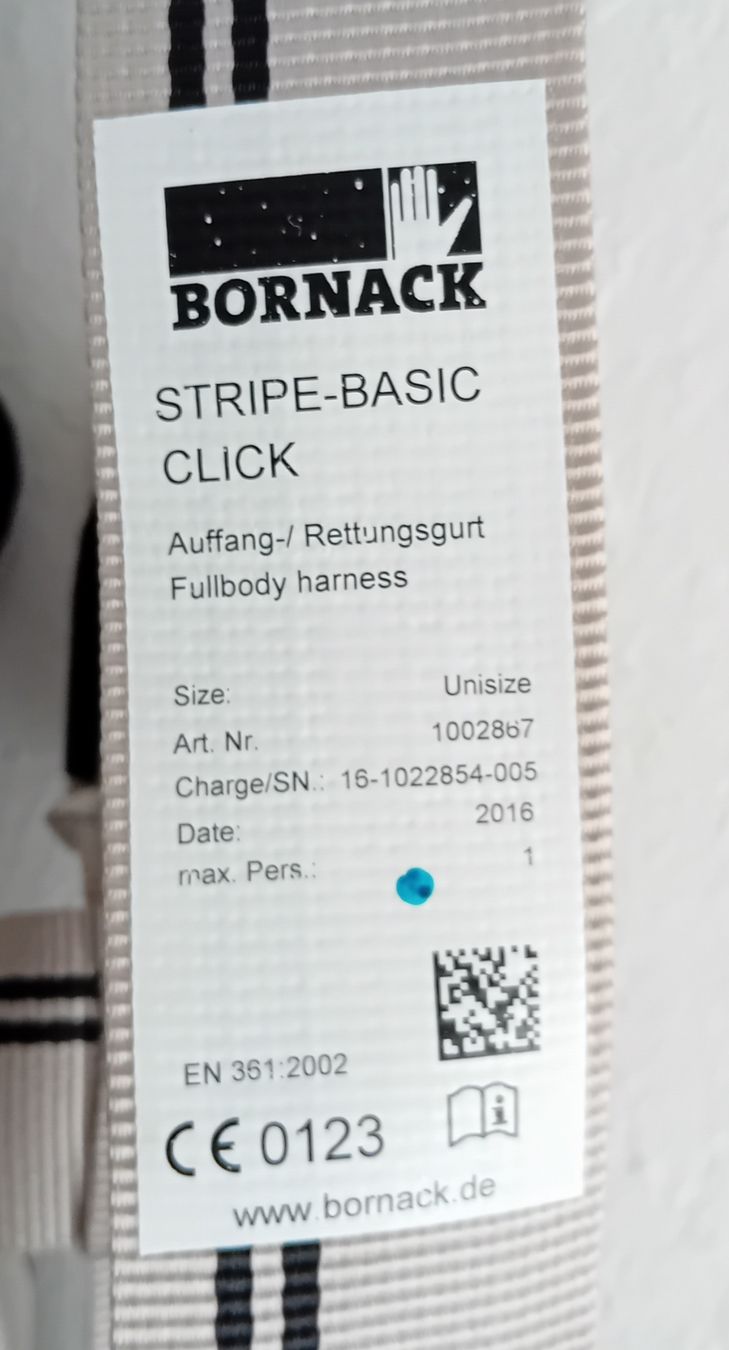 Attrezzatura di sicurezza: BORNACK STRIPE-BASIC CLICK Auffanggurt Unsize guter Zustand! – Usato da Möriken AG venduto da S.E.J.J. 4