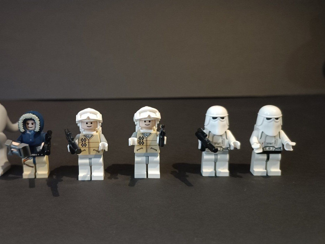 Lego Spielzeuge: Lego Star Wars 7749 Hoth Echo Base – Gebraucht aus Oberkulm von Plankton 2