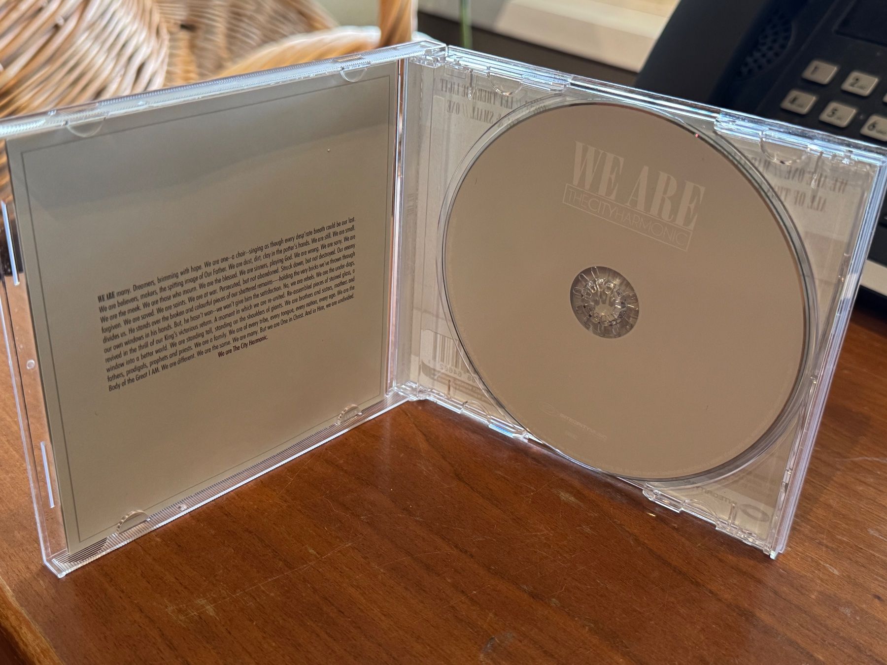 CD: The City Harmonic - We Are - HG42D – Nuovo (secondo la descrizione) da Küsnacht ZH venduto da swisssales.net 2