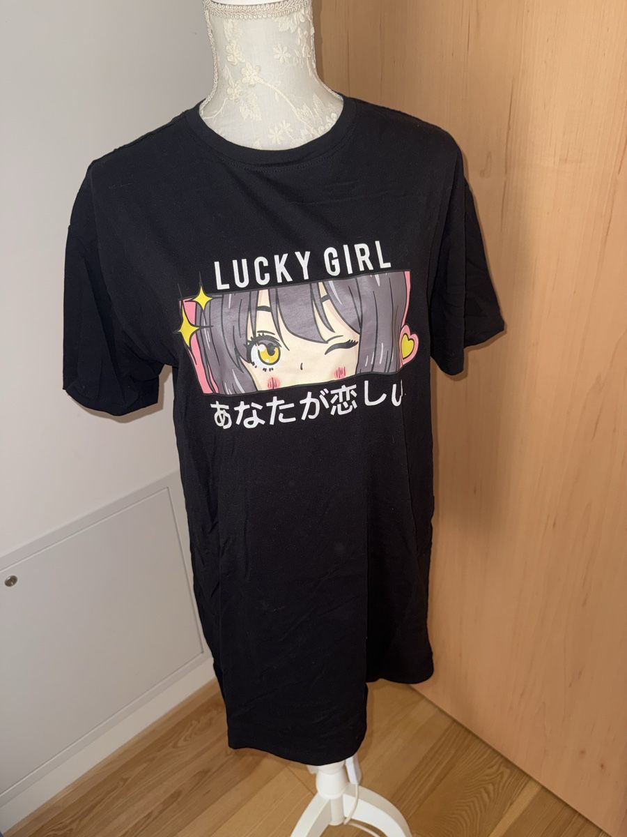 T-shirt: Langes tshirt – Nuovo (secondo la descrizione) da Itingen venduto da jessi811
