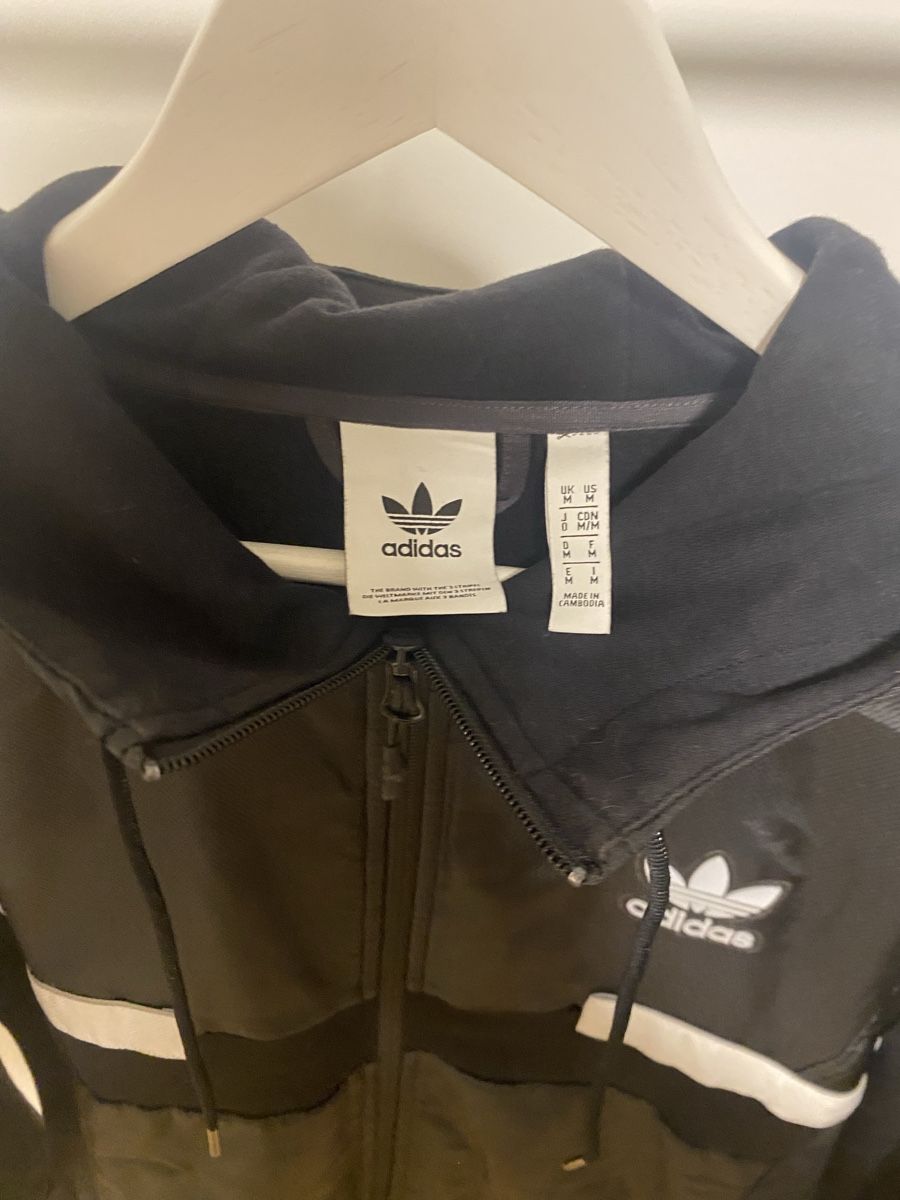Adidas Giacche: Adidas Zip-Hoodie Size M – Usato da Brüttisellen venduto da xe_m 2