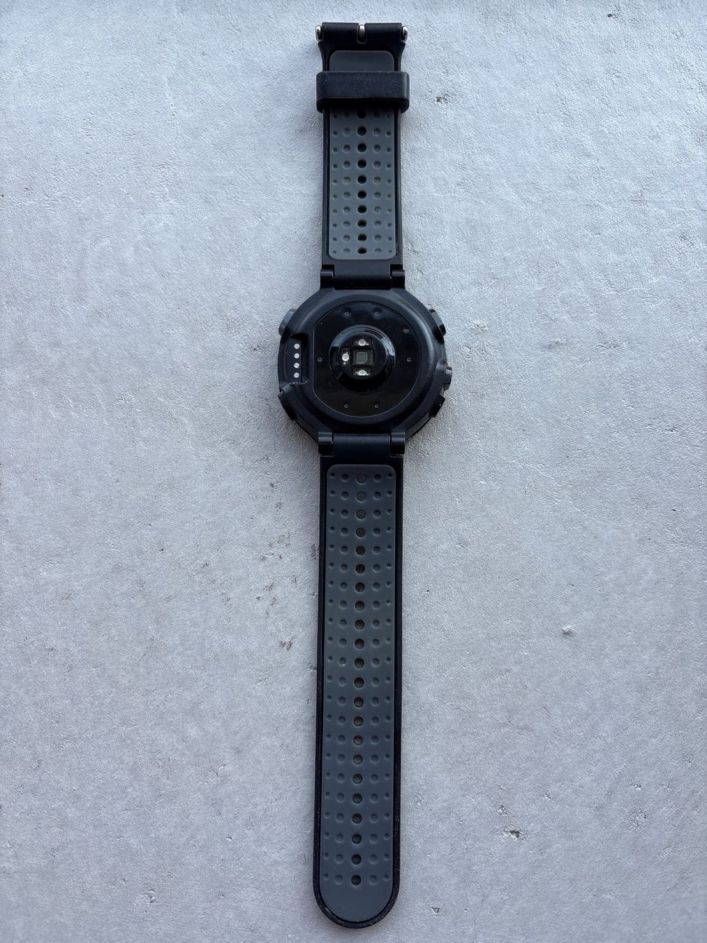 Garmin Smartwatch: GARMIN FORERUNNER 235 – Usato da Baden venduto da GALERIE43 2