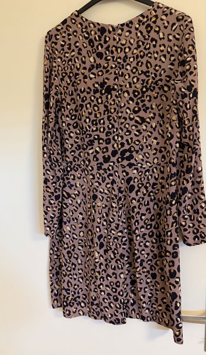 Vestiti: Kleid Leoprint – Usato da Muri b. Bern venduto da waterlily2016