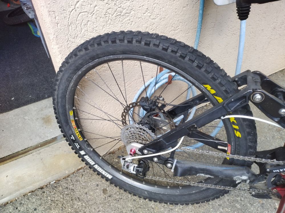 VTT Knolly Delirium T 2009 Taille S Acheter sur Ricardo