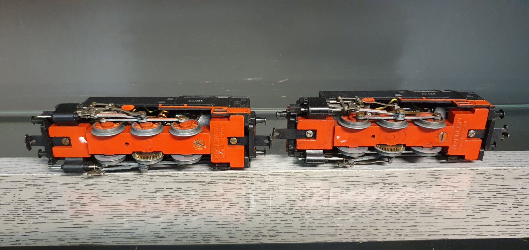 Kleinbahn Modellini di ferrovie: KLEINBAHN:DC: 2 X TENDERDAMPFLOKS – Usato da Biglen venduto da taunus82 5