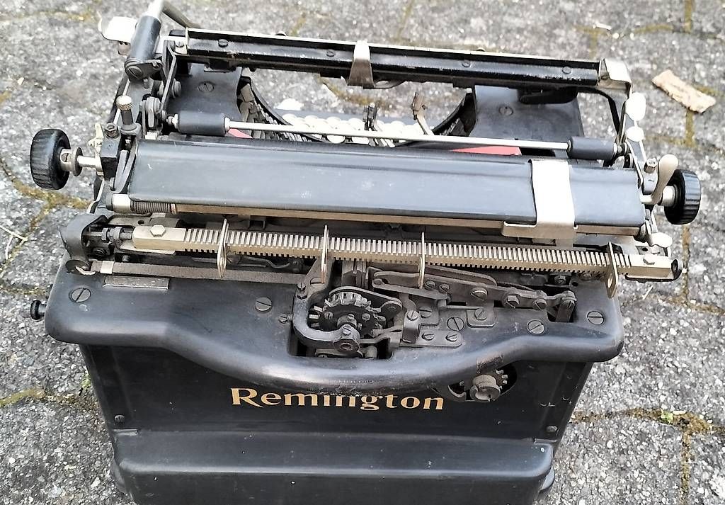 Macchine da scrivere: Schreibmaschine Remington Model 12 – Usato da Steinach venduto da Tsgweh 2