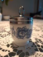 Royal Worcester England Eierbecher mit Deckel.