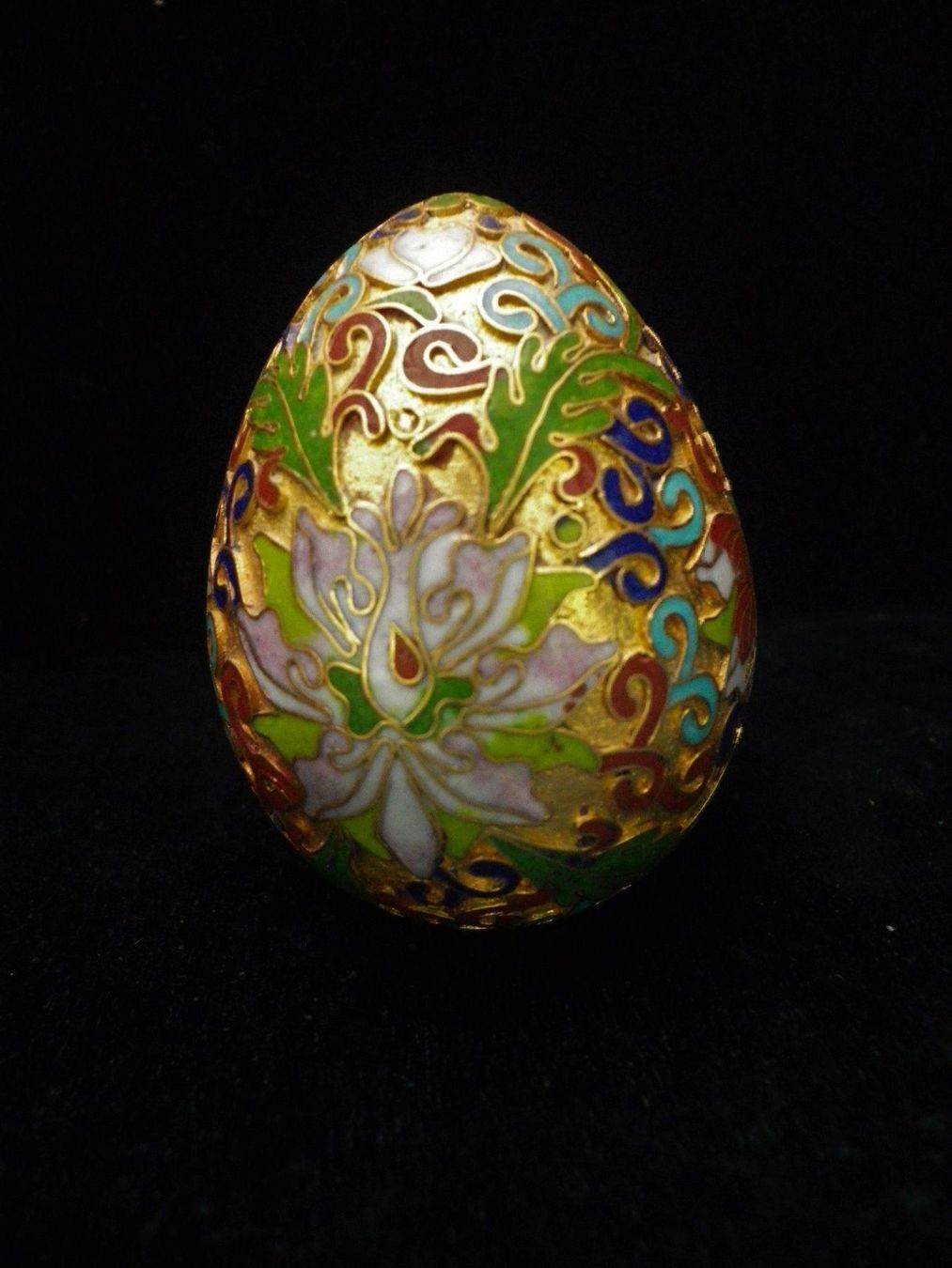 Tutte le decorazioni: Cloisonne Ei – Usato da Reinach BL venduto da Annodomini