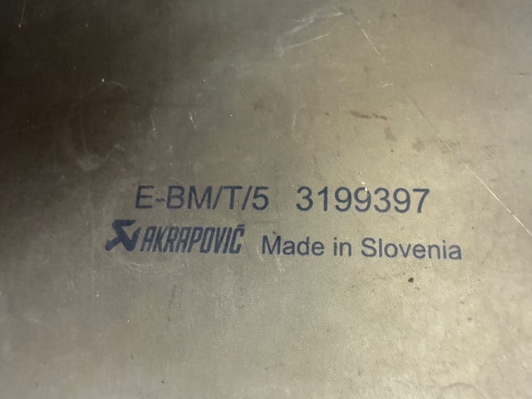 BMW Sistemi di scarico: Akrapovic Erweiterung Evolution BMW M2 Competition F87 – Usato da Sins venduto da whitehary 3