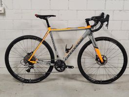 Cannondale SuperX (2016) gravel carbon bike, 52 cm