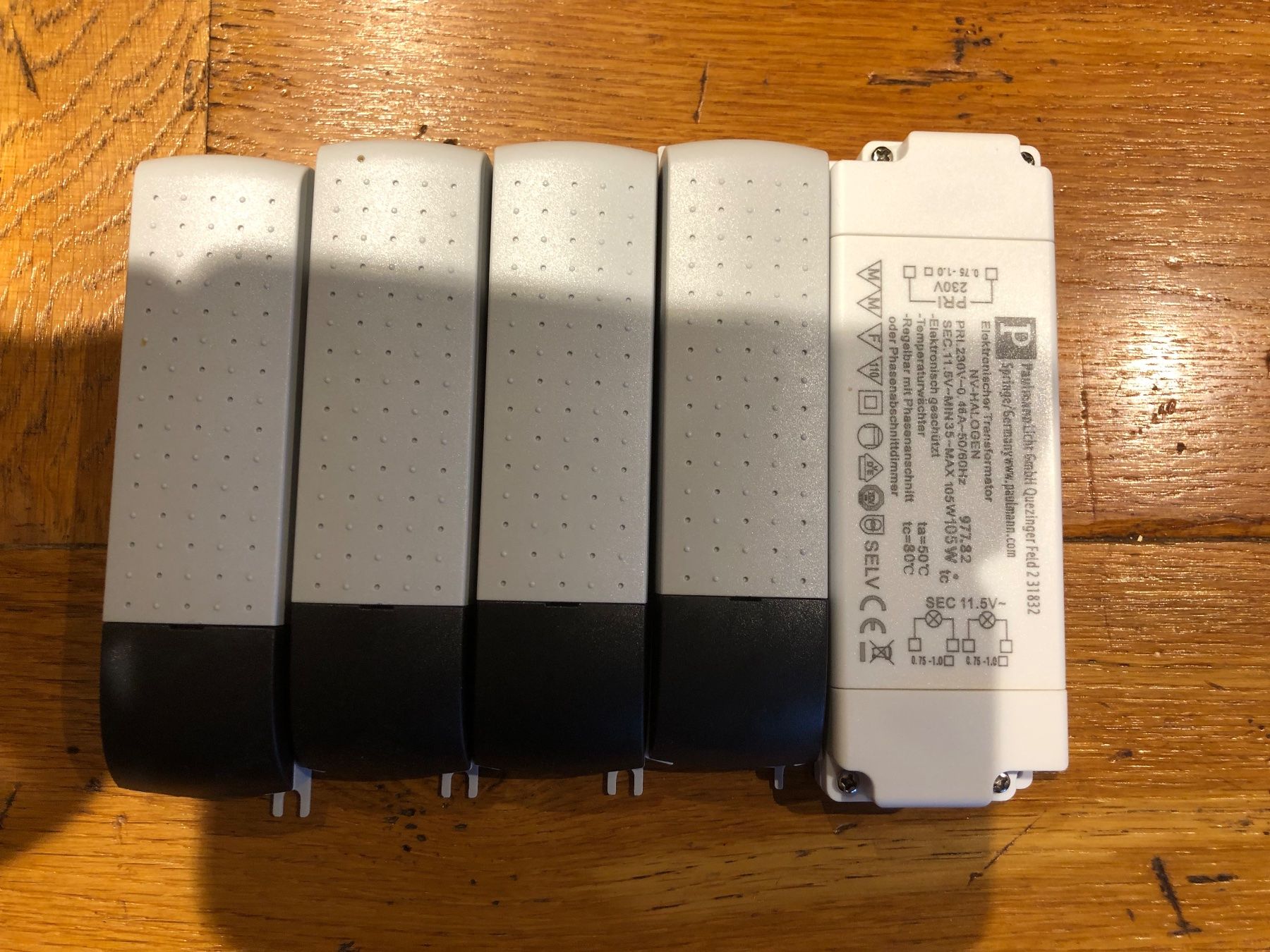 Composants électroniques: Transformer – D'occasion à Kölliken par engine02
