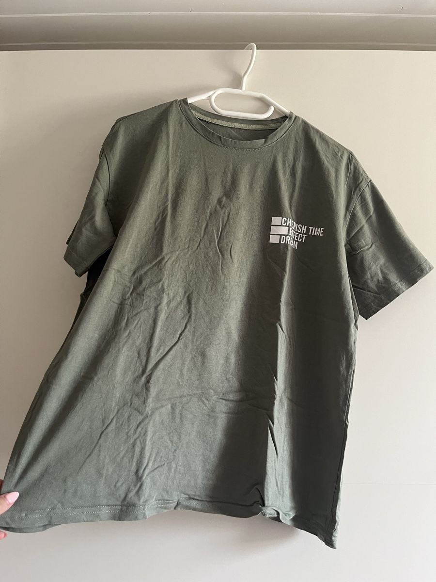 Shein T-shirt: T-shirt – Usato da Montsevelier venduto da Duna2210 1