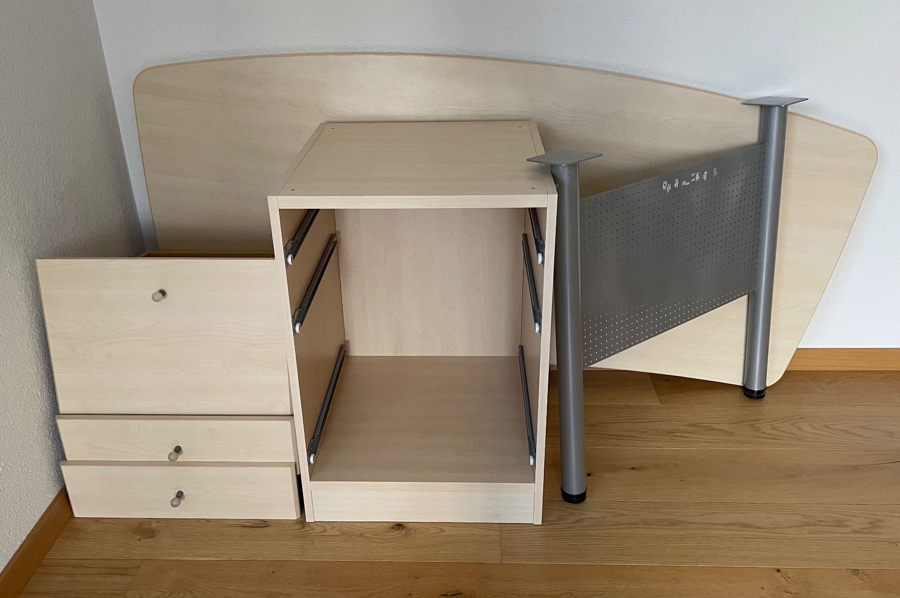 Schreibtische: Schreibtisch – Gebraucht aus Eglisau von felix_ch 6