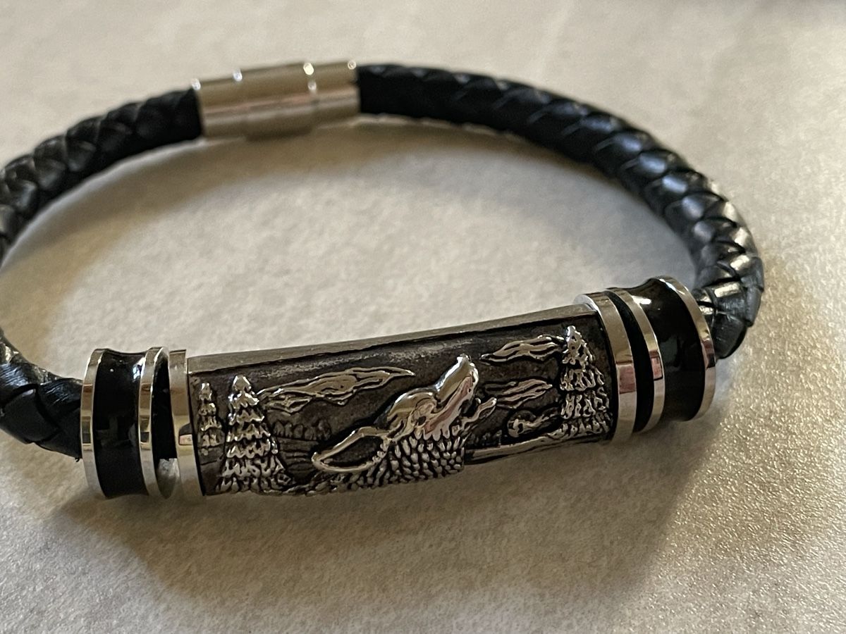 Bracelets: Schönes Armband  – D'occasion à Flawil par Naphtali 1