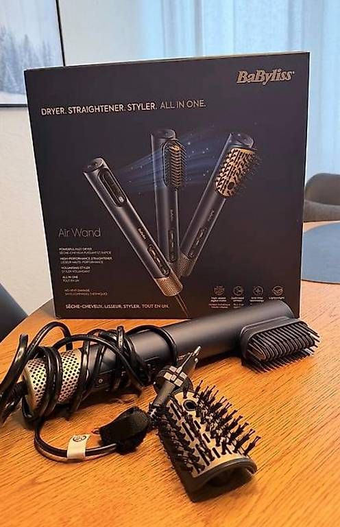 Piastre & Arricciacapelli: Babyliss Air Wand Straightener. Styler. All in one – Usato da Melide venduto da cla_g5fs 1
