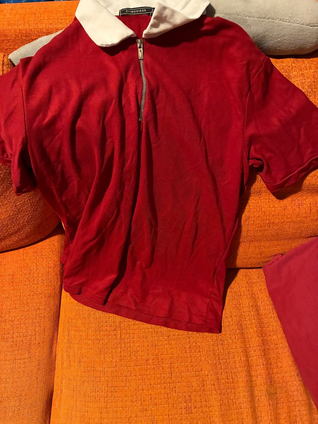 Polo-Shirts: Polo rouge – Gebraucht aus Genève von Matmit