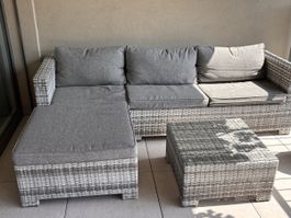 Gartenlounge Set Rattan 3-Plätze und Tisch
