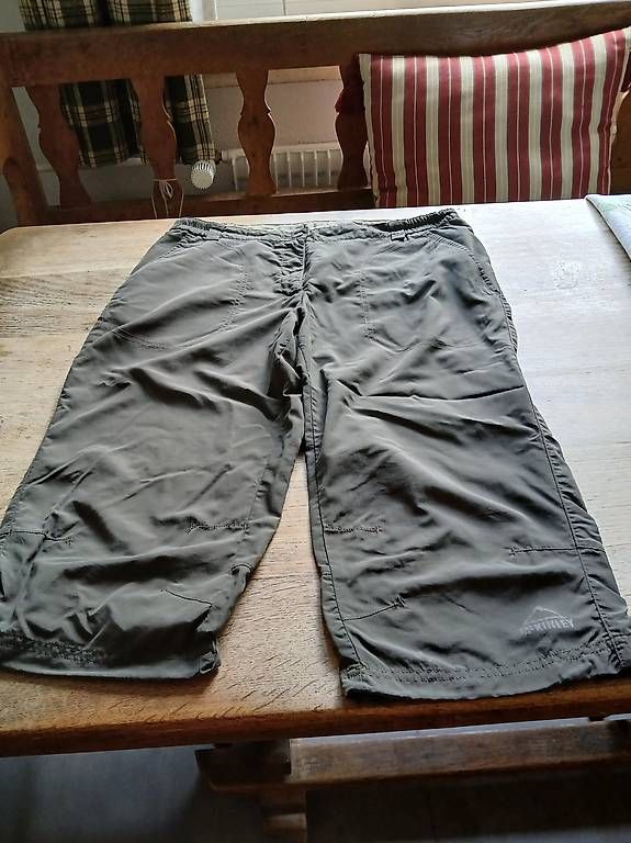 Pantaloni: Outdoor Hose – Usato da Arlesheim venduto da edmss