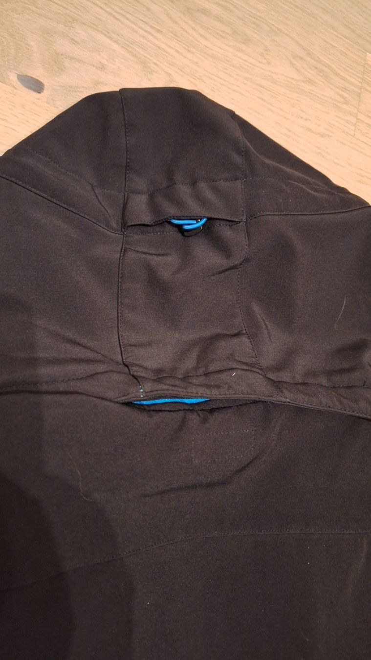 Giacche: Softshelljacke OCK Gr. 38 schwarz/türkis – Usato da Niederrohrdorf venduto da Papillon_47 4