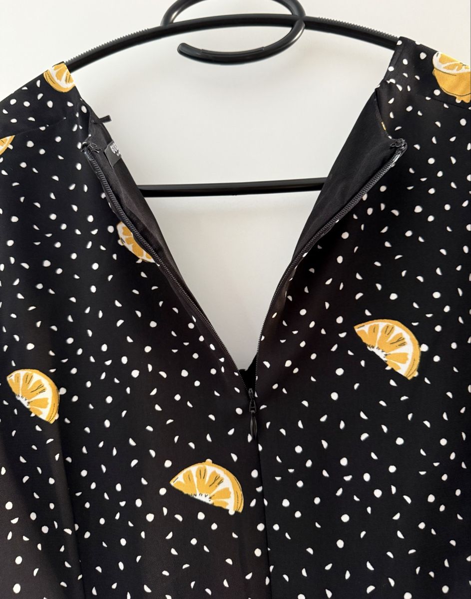 Guess Vestiti: Guess Sommer-Kleid Grösse M – Nuovo (secondo la descrizione) da Niederhasli venduto da R__A 1