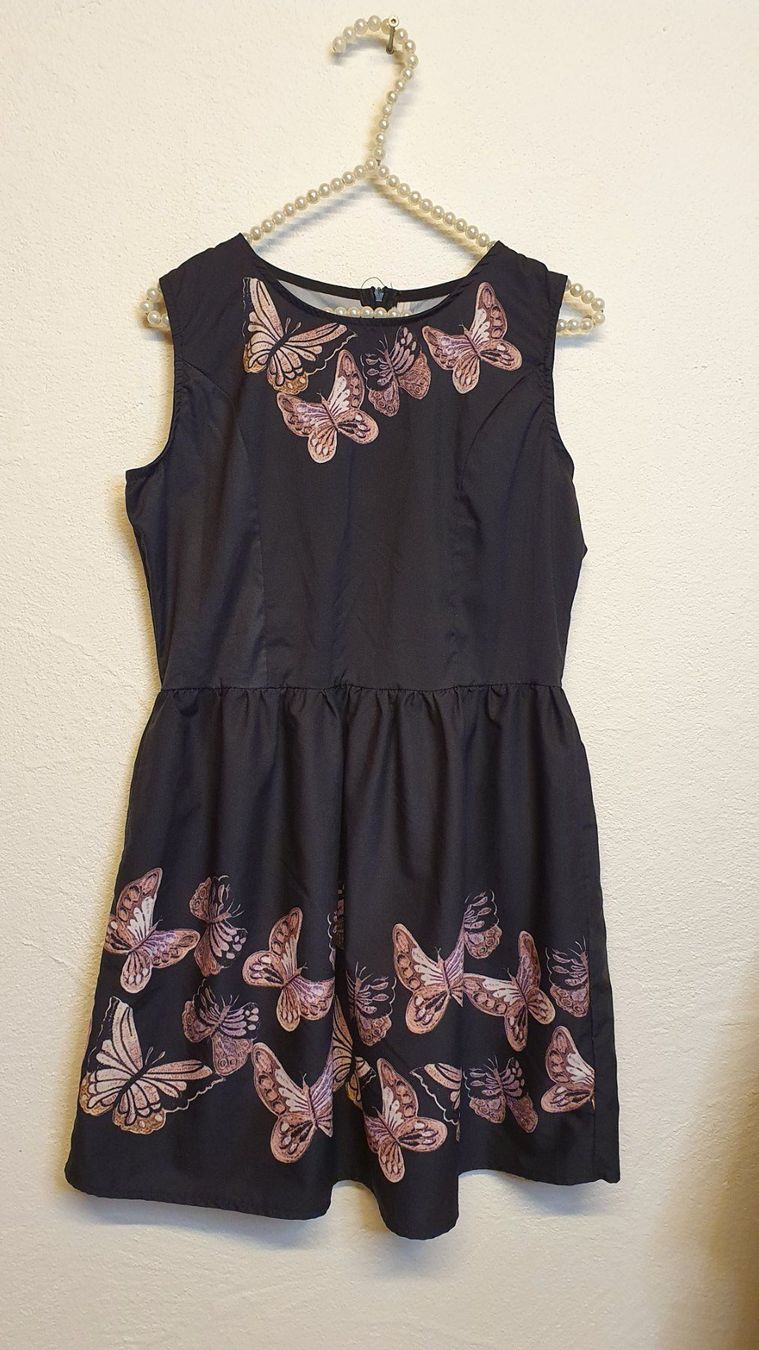 Kleider: Kleid Größe 38-40 – Gebraucht aus Wald ZH von Martin79