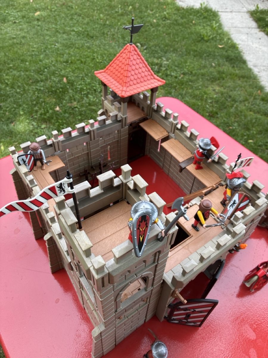 Playmobil Giocattoli: Playmobil Burg Ritter Set  – Usato da Zuzwil SG venduto da simbo11 7