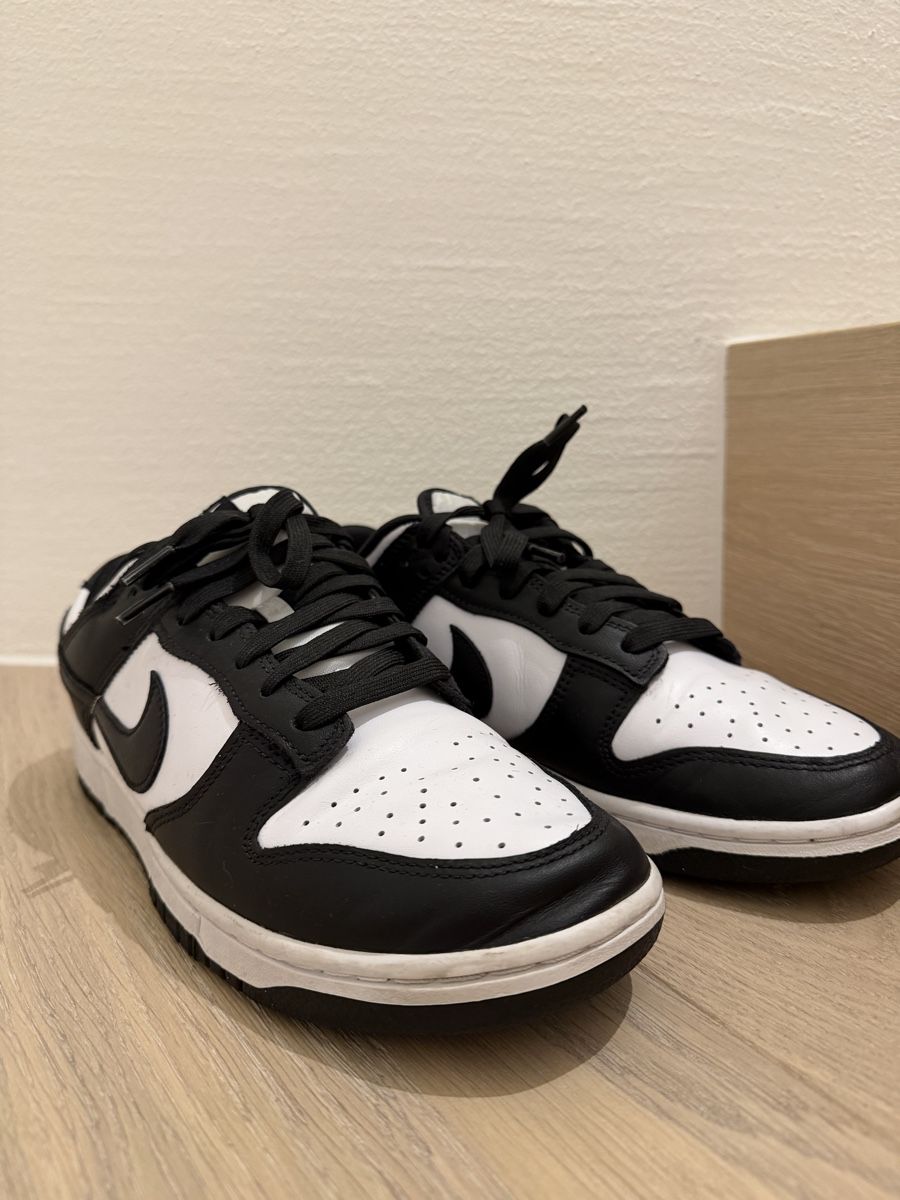 Nike Herrenschuhe: Original Nike Dunk Low Panda Turnschuhe/Sneaker – Gebraucht aus Eschenbach LU von SavaP.