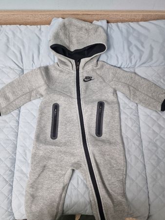Combinaison Nike Bébé, 12M, 74-80 cm, comme neuve!