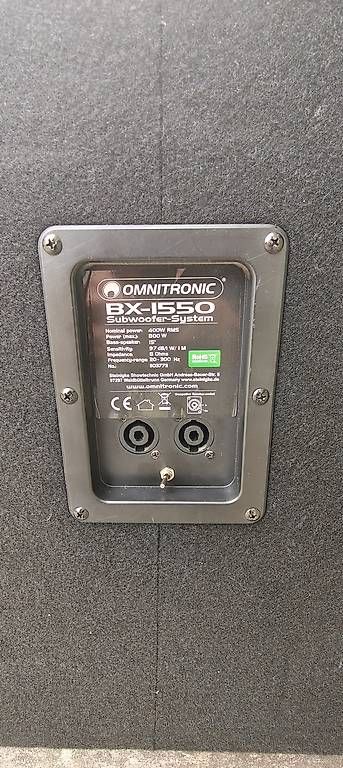 Lautsprecher: Omnitronic Subwoofer BX-1550 – Gebraucht aus Riehen von ribak 1