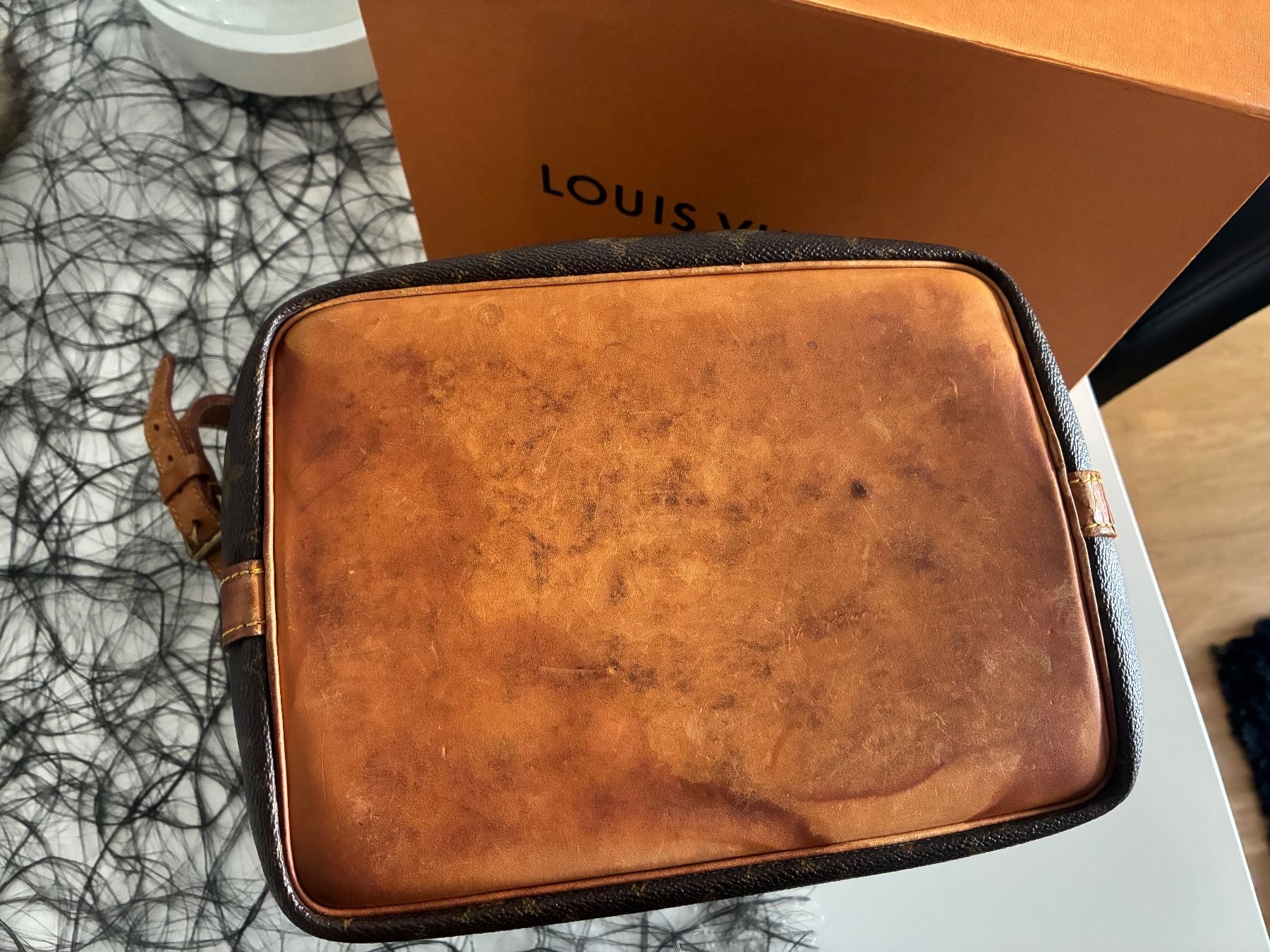 Louis Vuitton Taschen für Damen: Louis vuitton petite noe – Gebraucht aus Visp von Stairs07 4