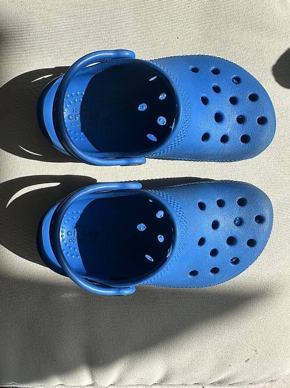 Herrenschuhe: Crocs C8 – Gebraucht aus zürich von Sabiene