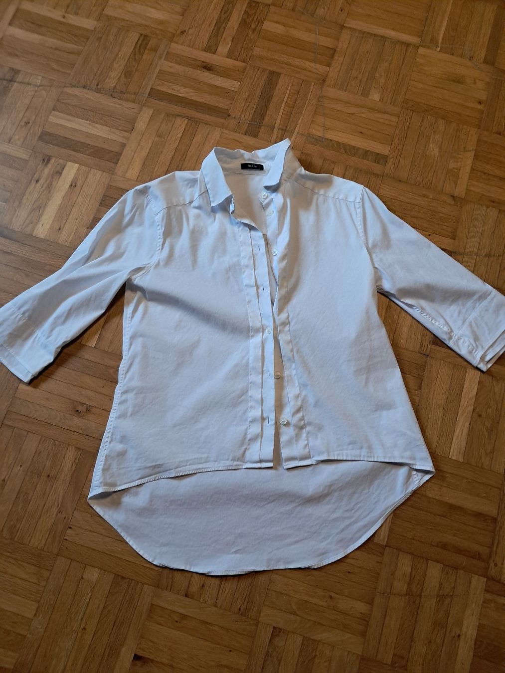 Riani Blusen: Riani Hemd Bluse 36 weiss – Gebraucht aus Kefikon TG von theratpack20 2